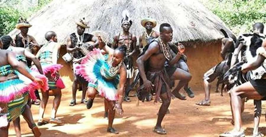 Nairobi: Guided Afternoon Tour to Bomas of Kenya. - Getting There From Westlands, Kencom House, or Yaya Centre