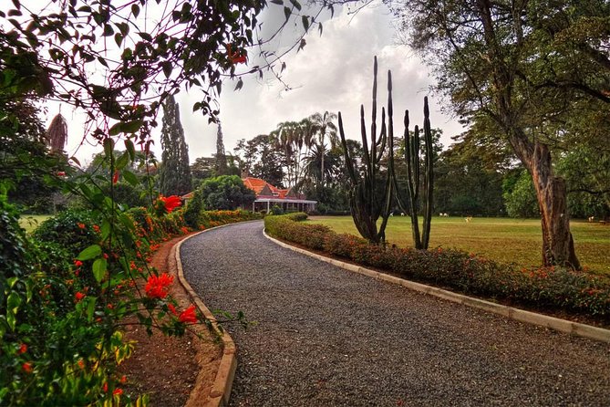 Nairobi Highlights: Karen Blixen, Beads Factory & Giraffe Center Day Tour - Karen Blixen’s house and the Out of Africa connection