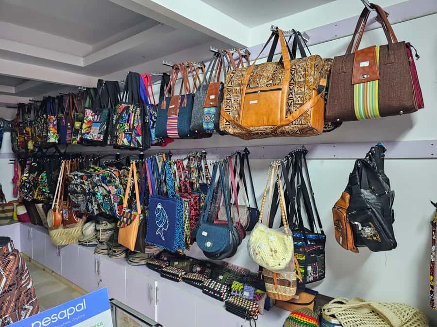 Nairobi: Hop on Hop off and Maasai market Collections Visit - Is $98 a fair price?