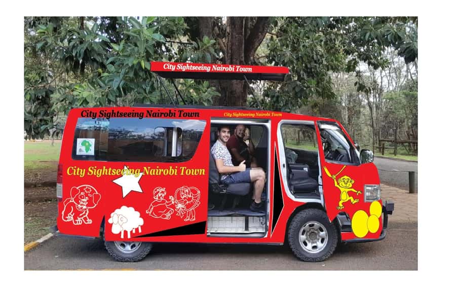 Nairobi: Hop on Hop off and Maasai market Collections Visit - KICC and the 29th-floor city view