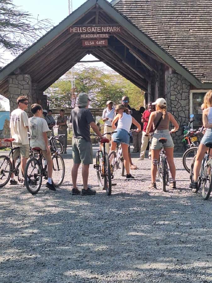 Nairobi: Lake Naivasha & Hell’s Gate National Park Day Trip - The bicycle question: useful, but check it carefully