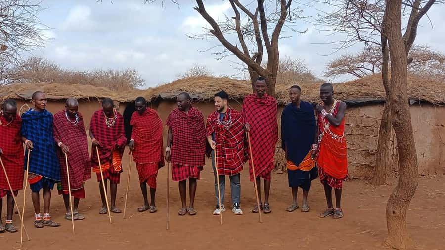 Nairobi: Masai Village Day Tour with Local Guide - What the Nairobi to Maasai village day involves