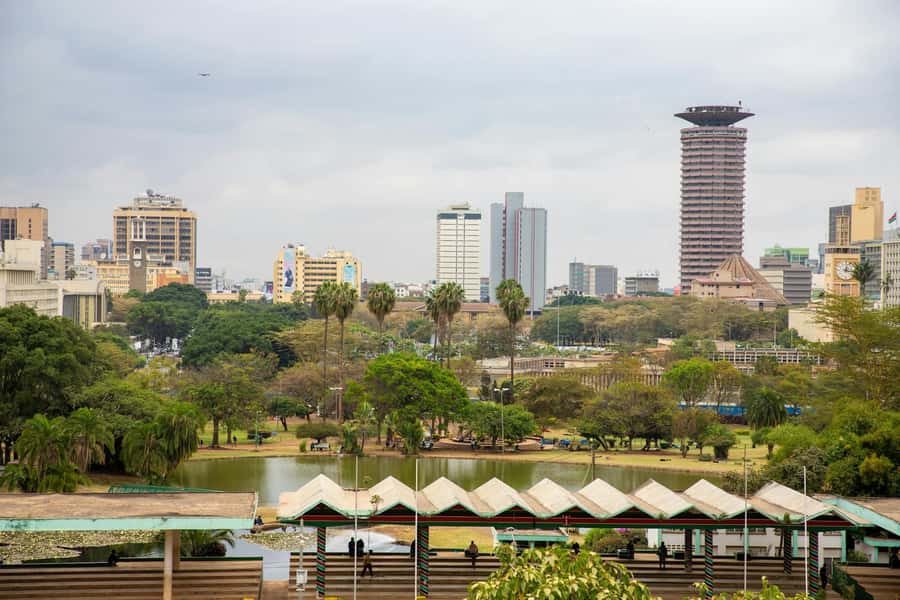 Nairobi: Museum, KICC, Giraffe Centre & Bomas of Kenya Tour - Starting at the Nairobi National Museum