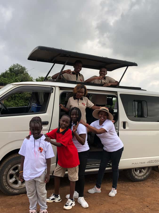 Nairobi; National Park, Elephant Sanctuary & Giraffe Center. - What the $40 price really covers