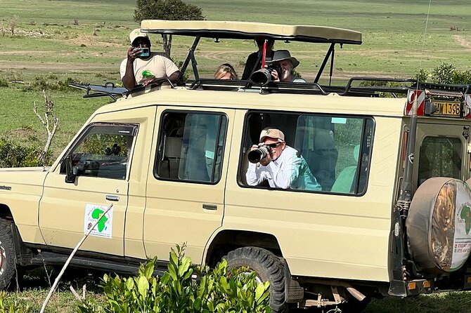Nairobi National Park Half-Day Tour; Free Wi-Fi connection - The Nairobi skyline as your safari backdrop