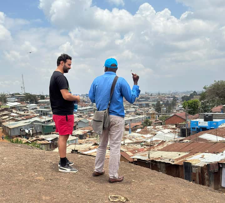 Nairobi: Visit Kibera Slum with a Social Entrepreneur - Stop one: the local office and a useful briefing