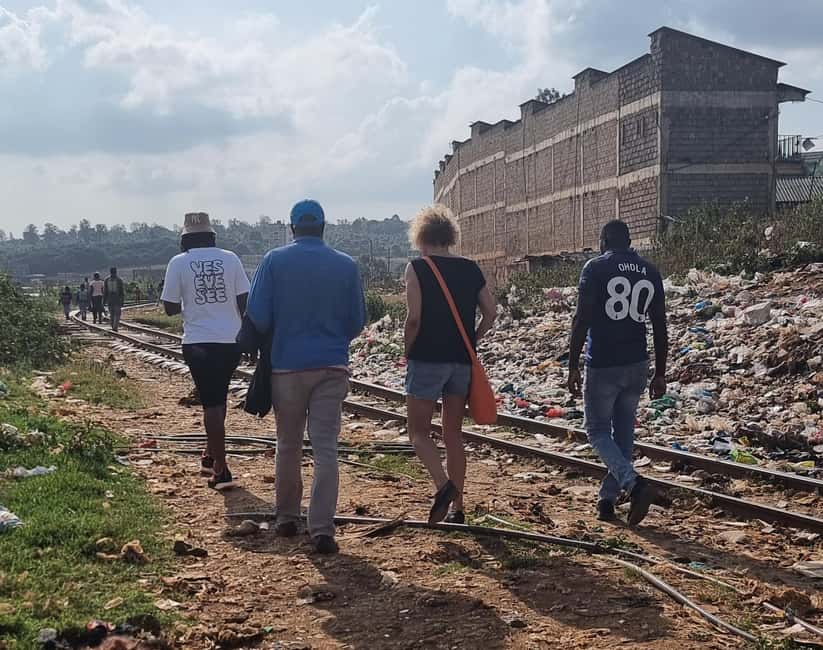 Nairobi: Visit Kibera Slum with a Social Entrepreneur - What the $16 price really offers