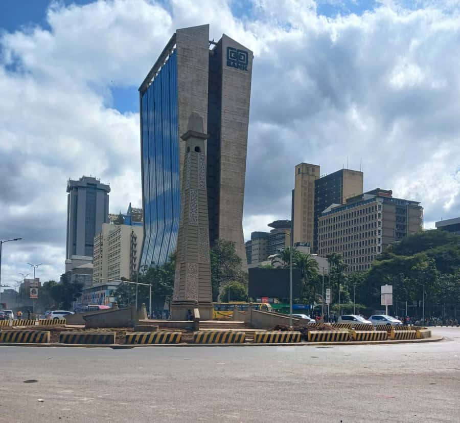 Nairobi Walking Tour: Downtown & City Tour - How safe and manageable is the walk?