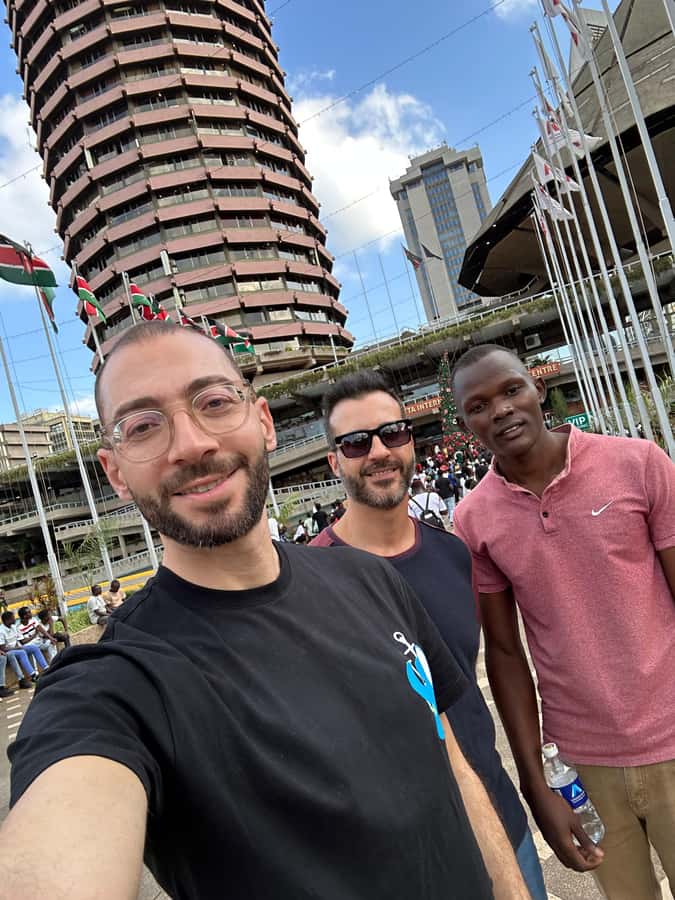 Nairobi Walking tour:Explore History Culture and Traditions - Uhuru Park and Holy Family Basilica