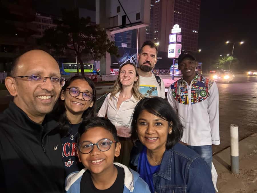 Nairobi Walking tour:Explore History Culture and Traditions - Masai Market and shopping with guidance