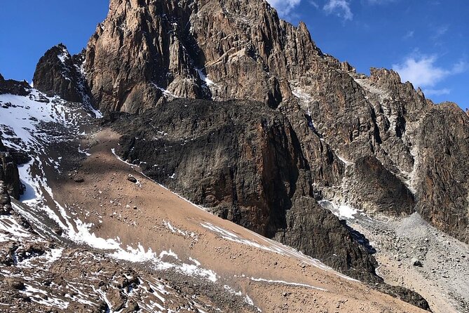 Private 4 Day Mount Kenya Treks - Day 1: Chogoria, Hargenia forest, and Lake Ellis