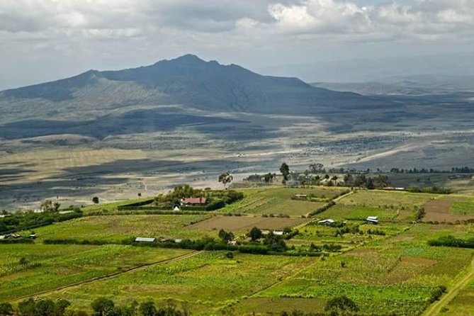 Private Hiking Day Trip to Mt. Longonot from Nairobi - What the guides add to the experience