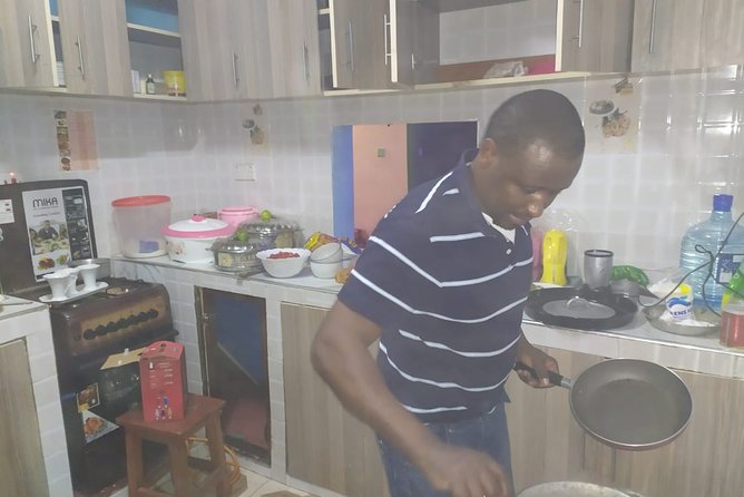 Private Traditional Kenyan Cooking Class with Lunch in Nairobi - The 9:00 a.m. Pickup and Ride Across Nairobi