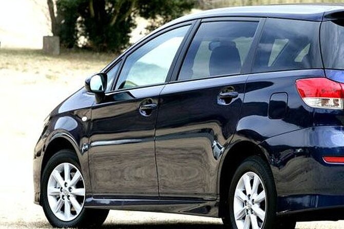 Safe and Executive Airport transfer in Nairobi - A private car instead of an airport scramble