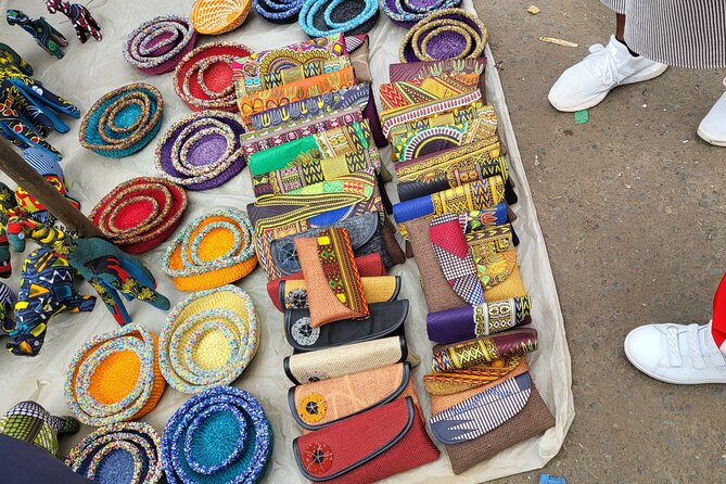 Souvenir Crafts, Fabric Shopping & Hair Braiding & City Tour - Why this Nairobi shopping tour is more useful than a market stop