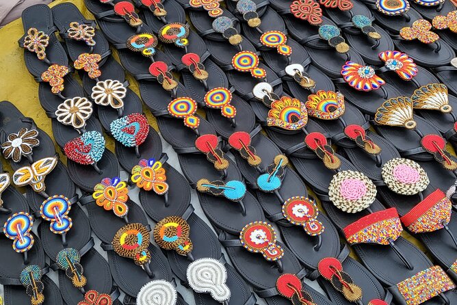Souvenir Crafts, Fabric Shopping & Hair Braiding & City Tour - Optional hair braiding at an additional cost