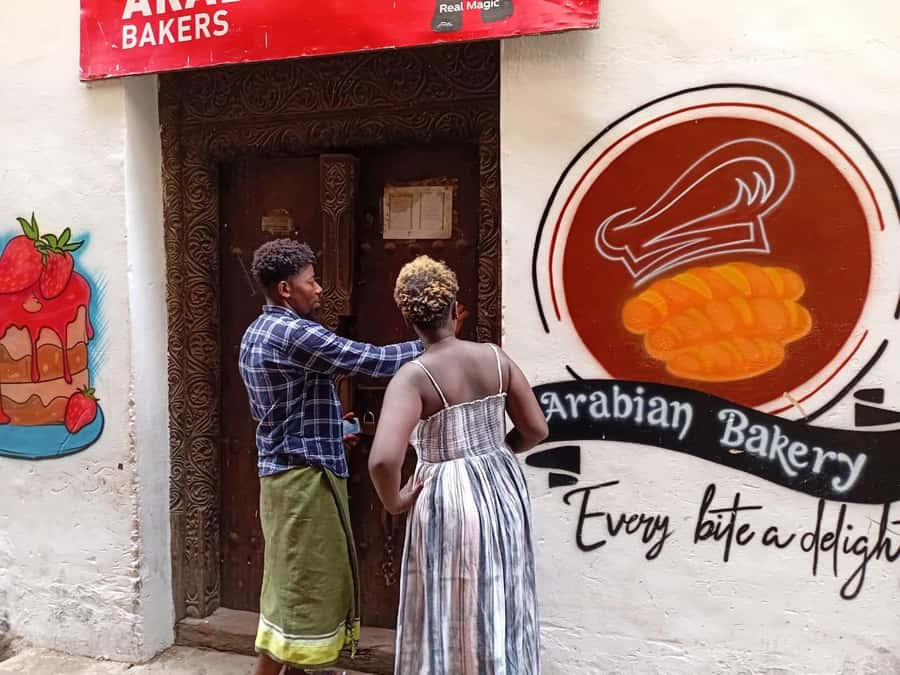 Swahili Carved Doors Tour by Woman Woodcarver: Lamu Island - The stories behind Swahili carving styles