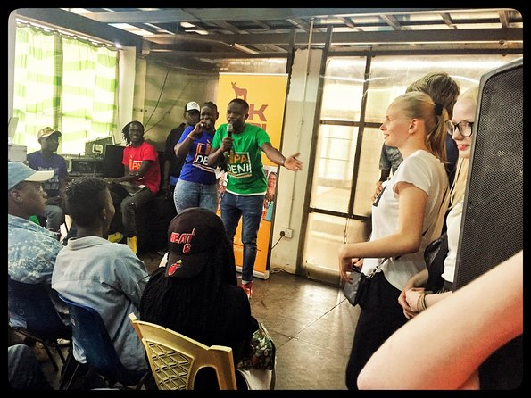Tembea Kibera - Meeting Kibera through a guide with local ties