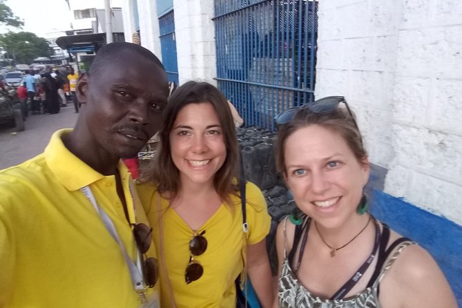 Walking Tour Through Old Town Mombasa and Fort Jesus - What the private format really means